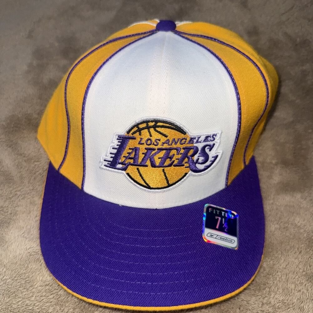 Los Angeles Lakers Reebok Fitted Hat NBA Size 7 1/2 Embroidered